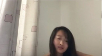 小旅館偷拍少婦中午時間休息來一炮