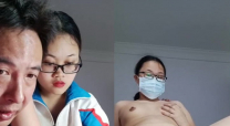 露臉激情啪啪小婊子女上位激情浪叫呻吟真刺激....