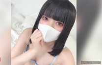 18歲美少女可愛素人SEX發育未經世故第一次中出