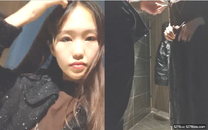 美女約男網友網咖見面 迫不及待洗手間裡就開操