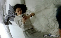 大學附近的情趣酒店偷拍高質量學生情侶開房打炮，甜美淑女學妹表面是乖乖女，和學長開房後就變淫蕩了