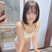 真實影像2娛樂圈的黑暗面純真地下偶像出道取悅觀眾被接納的方式。