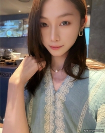 顏值超高的妹子，吃雞水平也一流