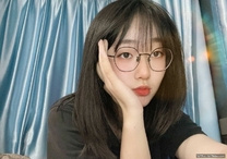 眼鏡少婦的大肥臀讓人欲望拉滿