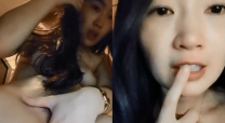 身材不錯長髮美少婦 非常的騷 半夜去酒店的廁所自慰 露奶誘惑 手指插逼 快速抽插呻吟 高潮噴水大秀 非常誘人