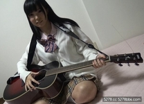 2000年代3大女性吉他歌手YUI、miwa、還有另一個呢？ [有] ？？ [有]