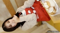 在意的那個正妹聖誕服中出