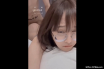 這表情這身材誰忍的住 deerlong