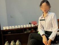 高端玩家飛天豬洩密流出 淫蕩的人妻 淫亂夫妻各種極限露出 還參加夫妻群交會