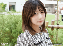 非公開的那個女孩身體暴露了