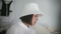 一路向西  大萌萌站街女探花城中村性地探訪搭訕個戴帽站街女進小平房吃快餐