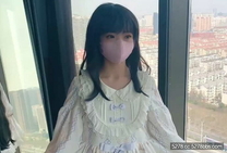 蘿莉少女 新晉極品網紅美少女▌元氣兔▌白絲洛麗塔的足絲服務 乳首刺激絲滑美足 陣陣嬌吟中爆射濃汁
